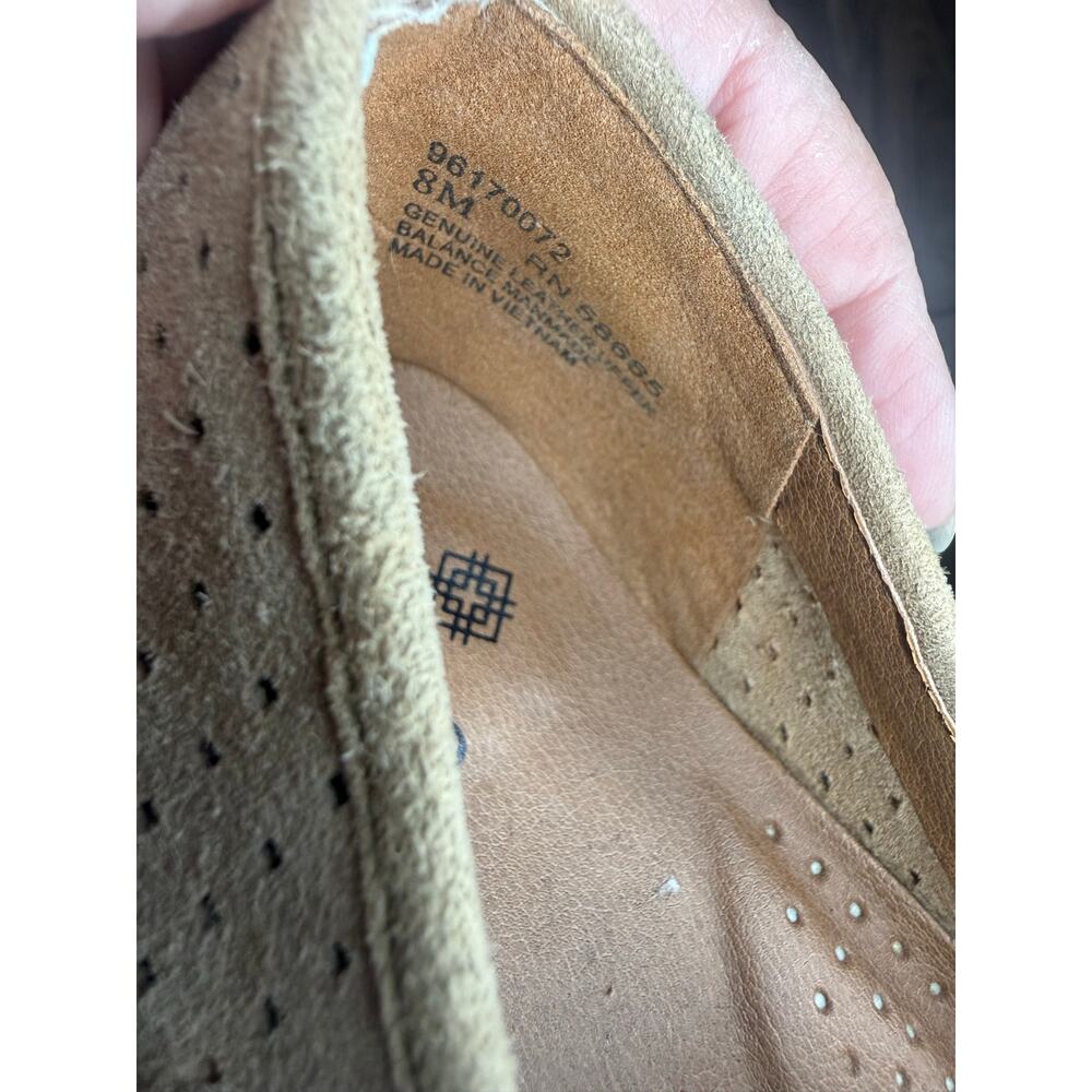 Stylish Susina Leather Point Perforated Slip-On Shoes size 8 - Picture 7 of 7